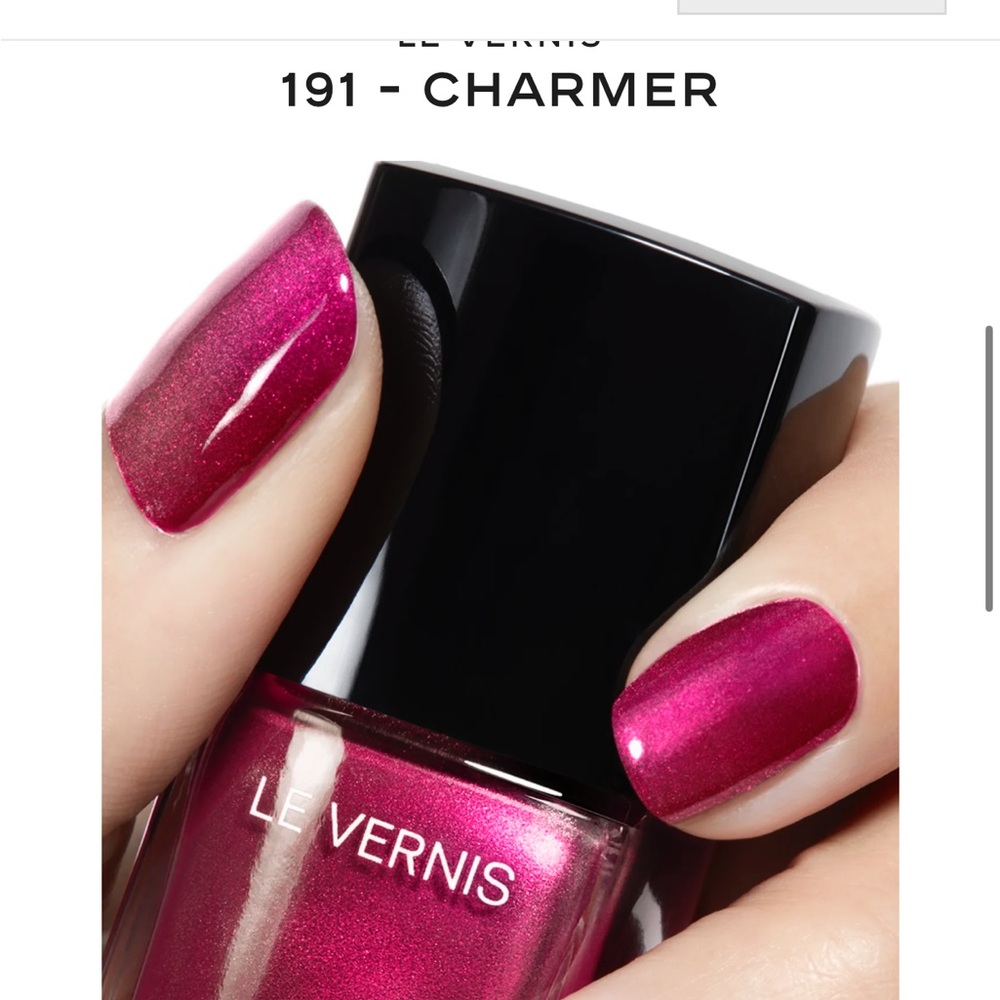 CHANEL Le Vernis Nail Polish - charmer - metallic pink
